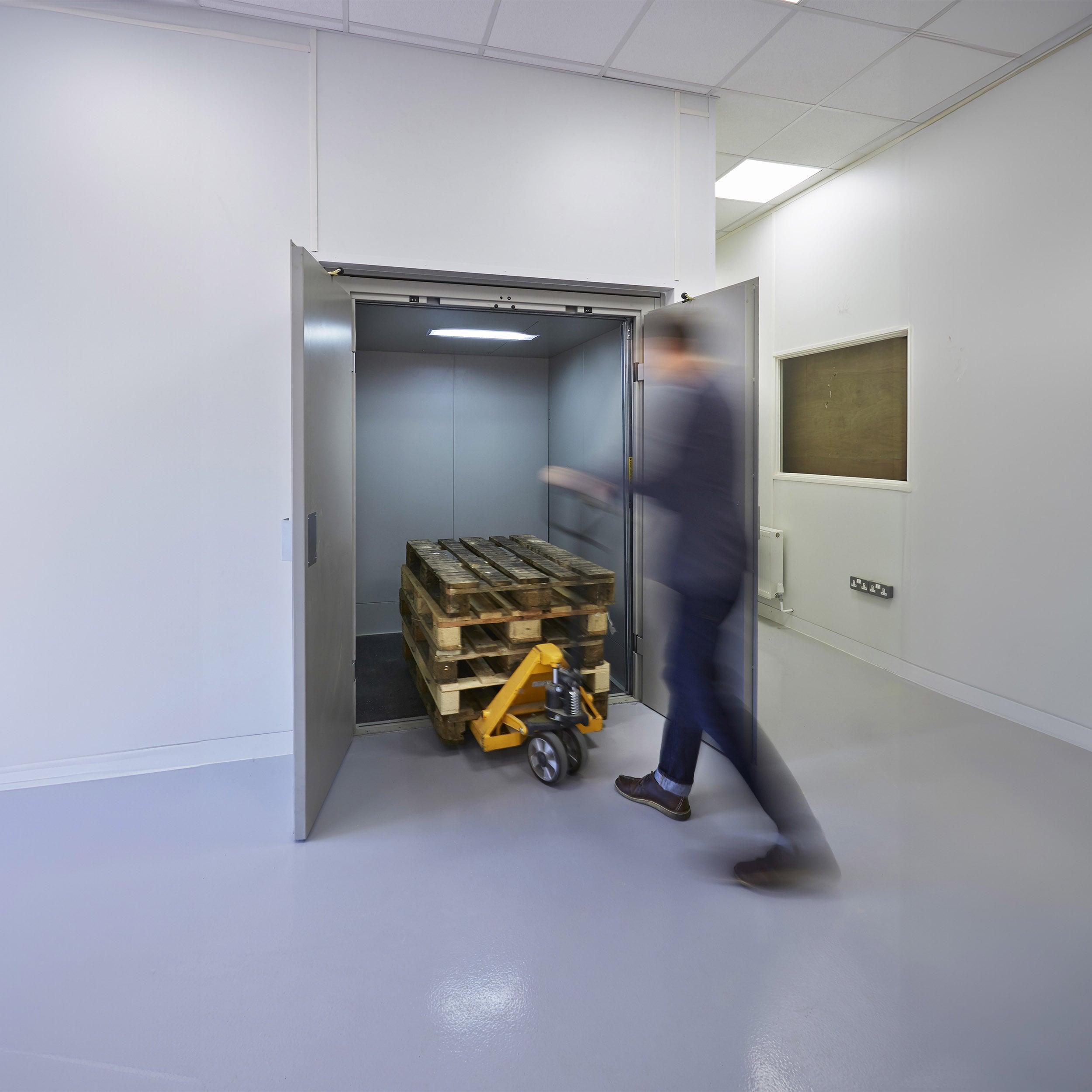 Micro freight lift system used for small goods transportation between floors in hotels, restaurants and commercial buildings